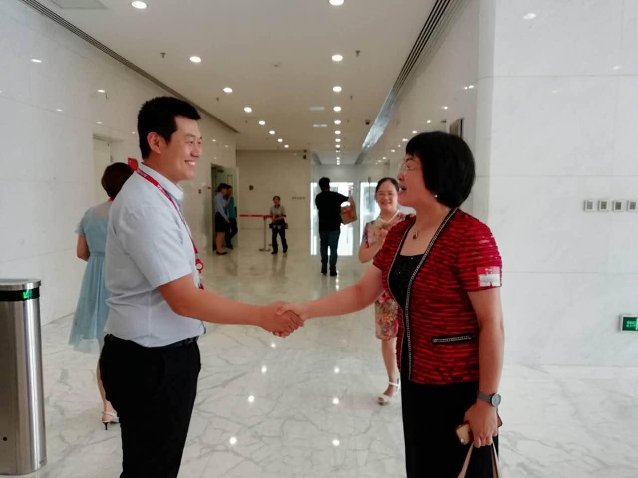 63f9f7d2a64582dcd3fb216b0ebdbdfd.jpg 63f9f7d2a64582dcd3fb216b0ebdbdfd.jpg