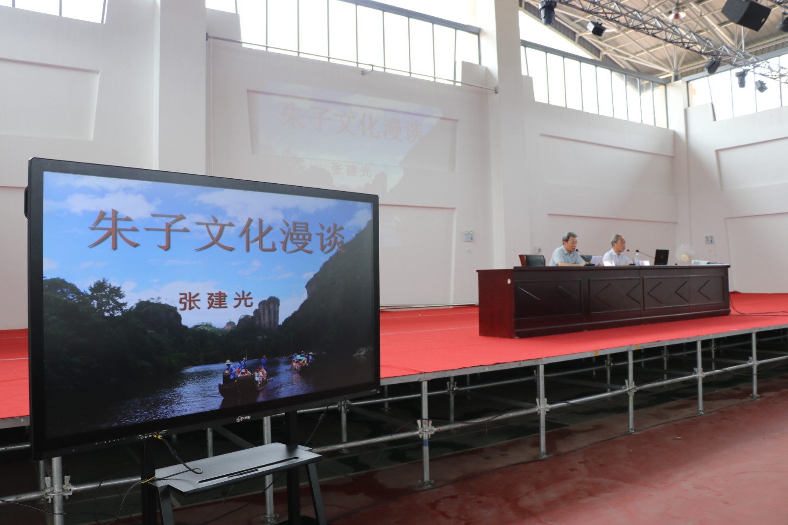 566b9d9397dc23b11be7ce108059a59b.jpg 566b9d9397dc23b11be7ce108059a59b.jpg