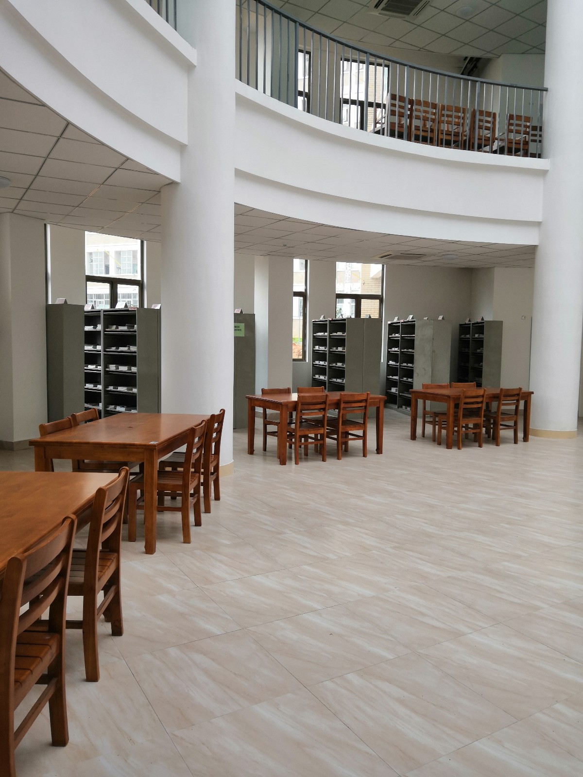 图文信息中心3.jpg 图文信息中心3.jpg