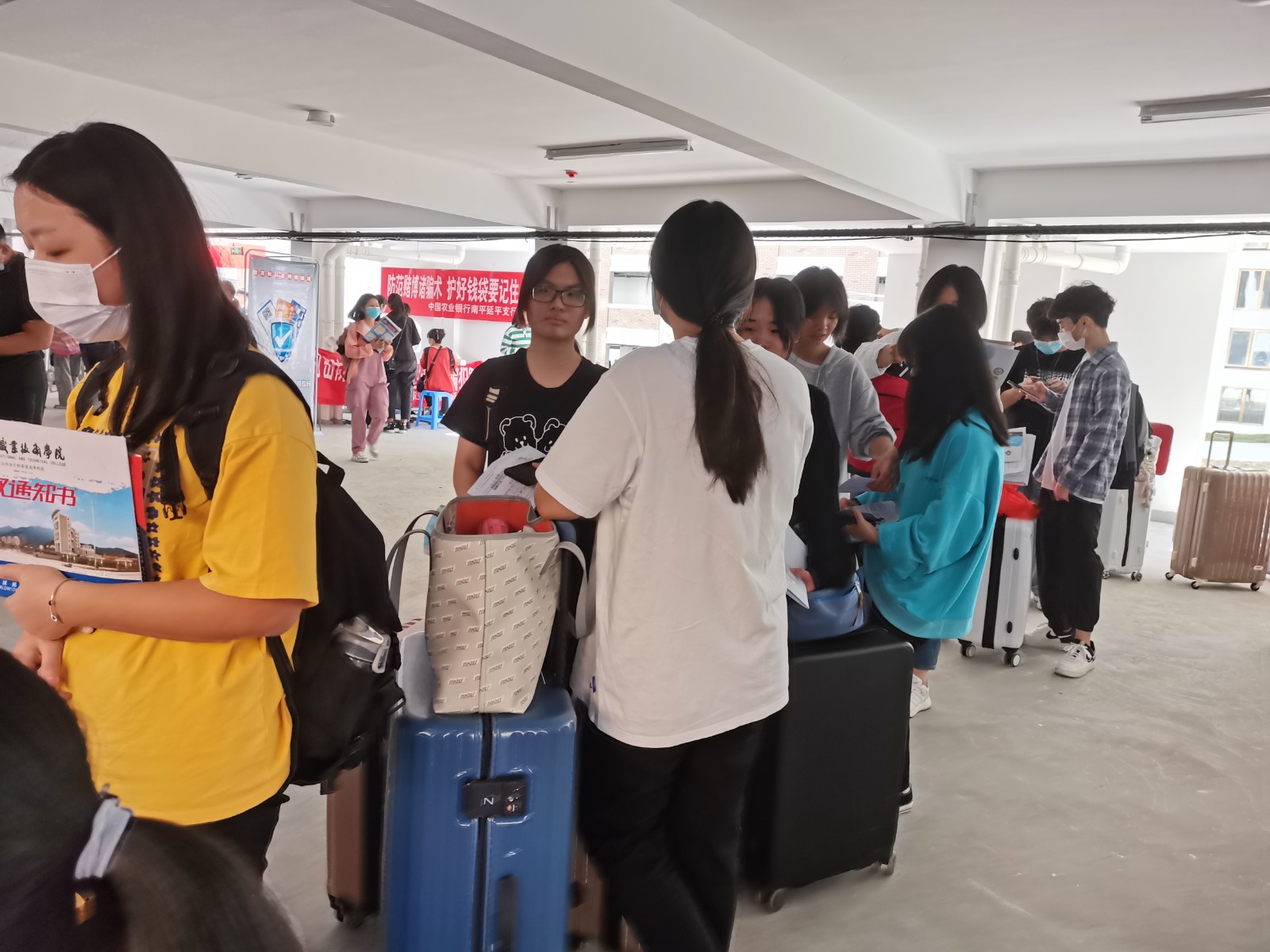 qq图片20201011220230.jpg qq图片20201011220230.jpg