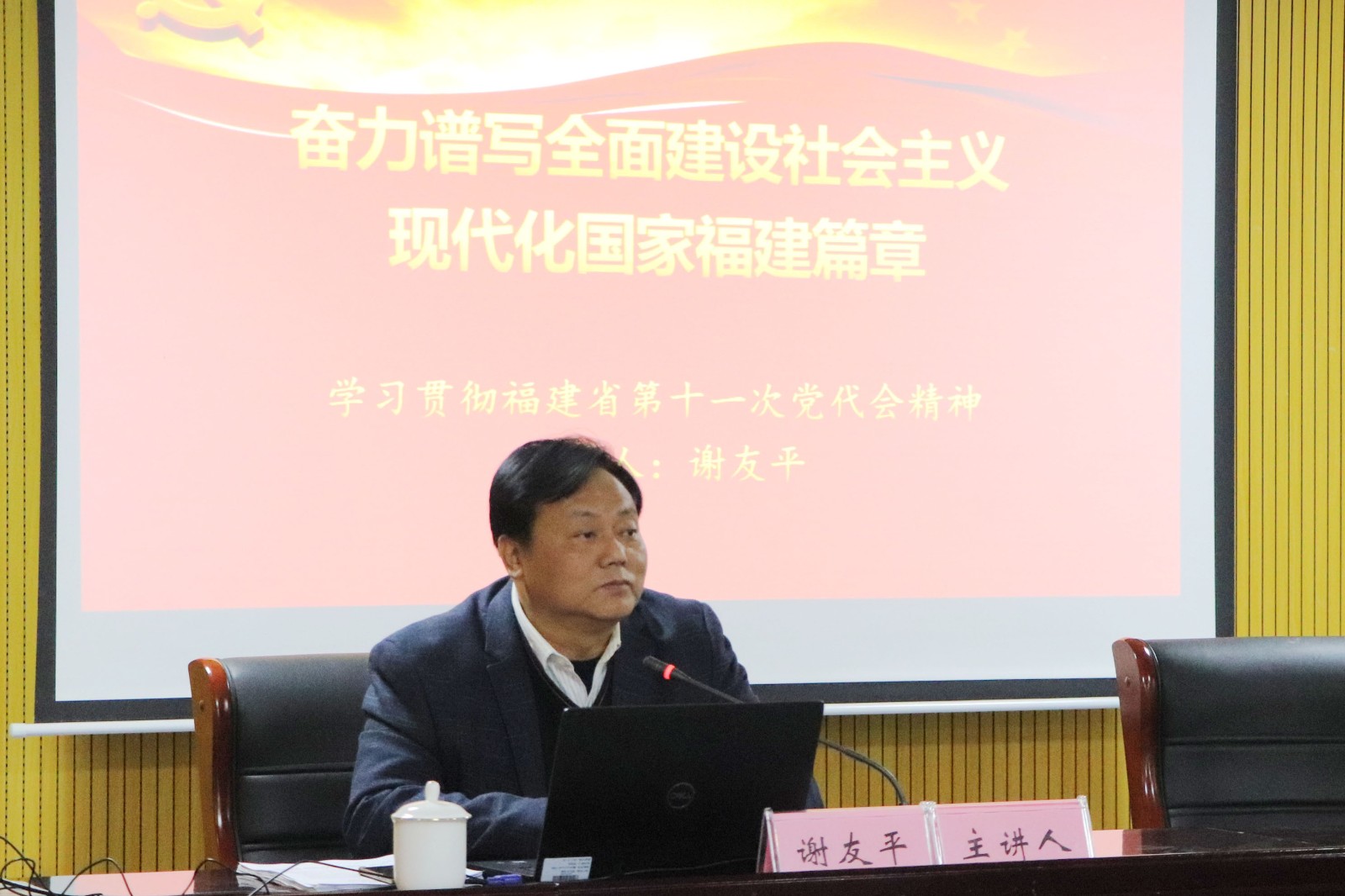 12.15-_0004_曲线 5.jpg 12.15-_0004_曲线 5.jpg