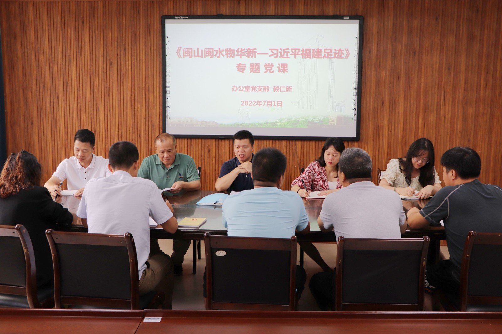 7.1_0001_曲线 2.jpg