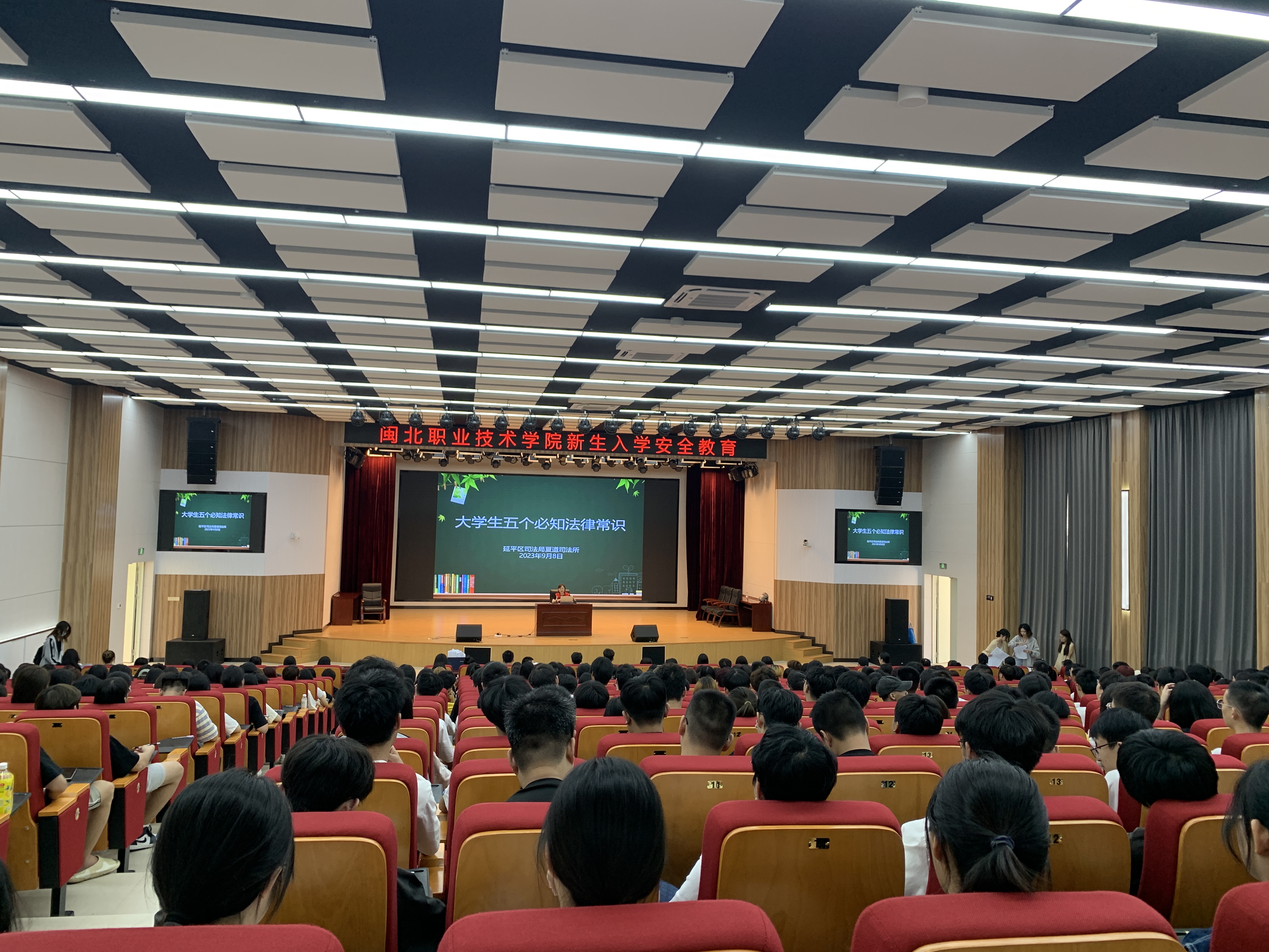 75b8c87e0a181d07e14cd168eaf2947.jpg 75b8c87e0a181d07e14cd168eaf2947.jpg