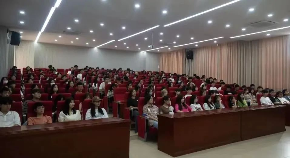 图片4.png 图片4.png