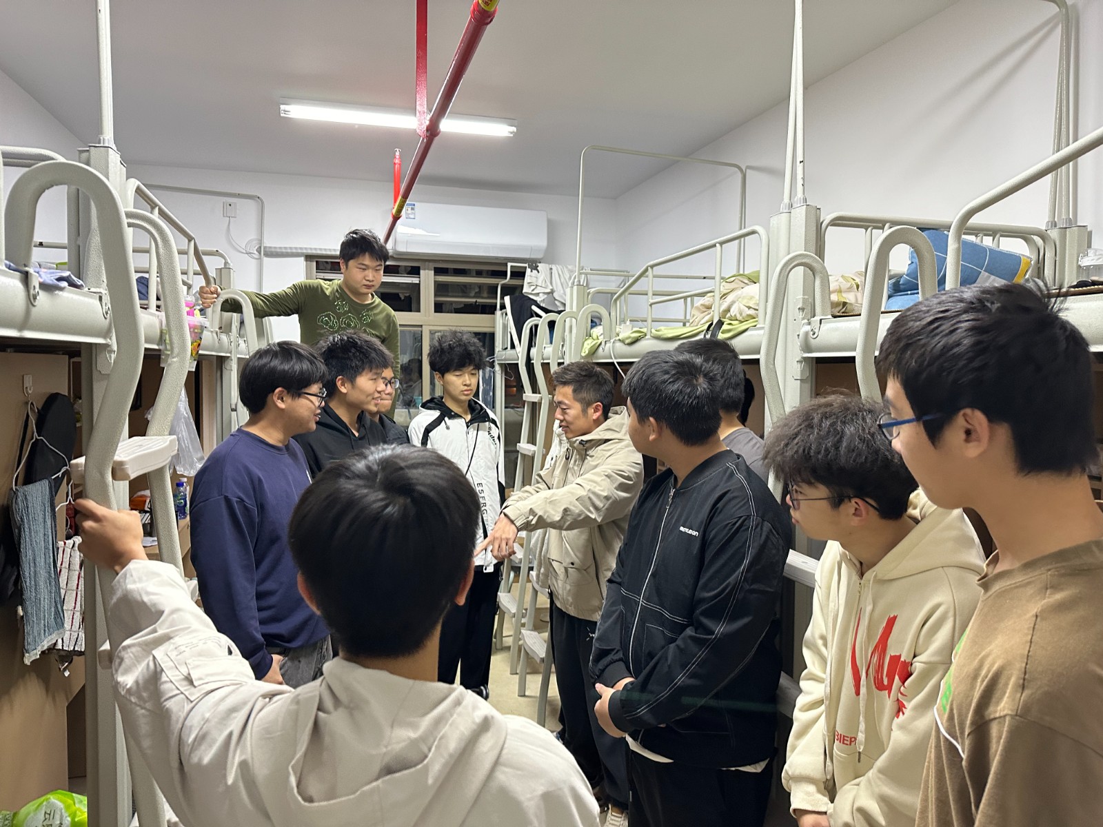 7831e6dc0bab2697c1fcb217ce76354.jpg 7831e6dc0bab2697c1fcb217ce76354.jpg