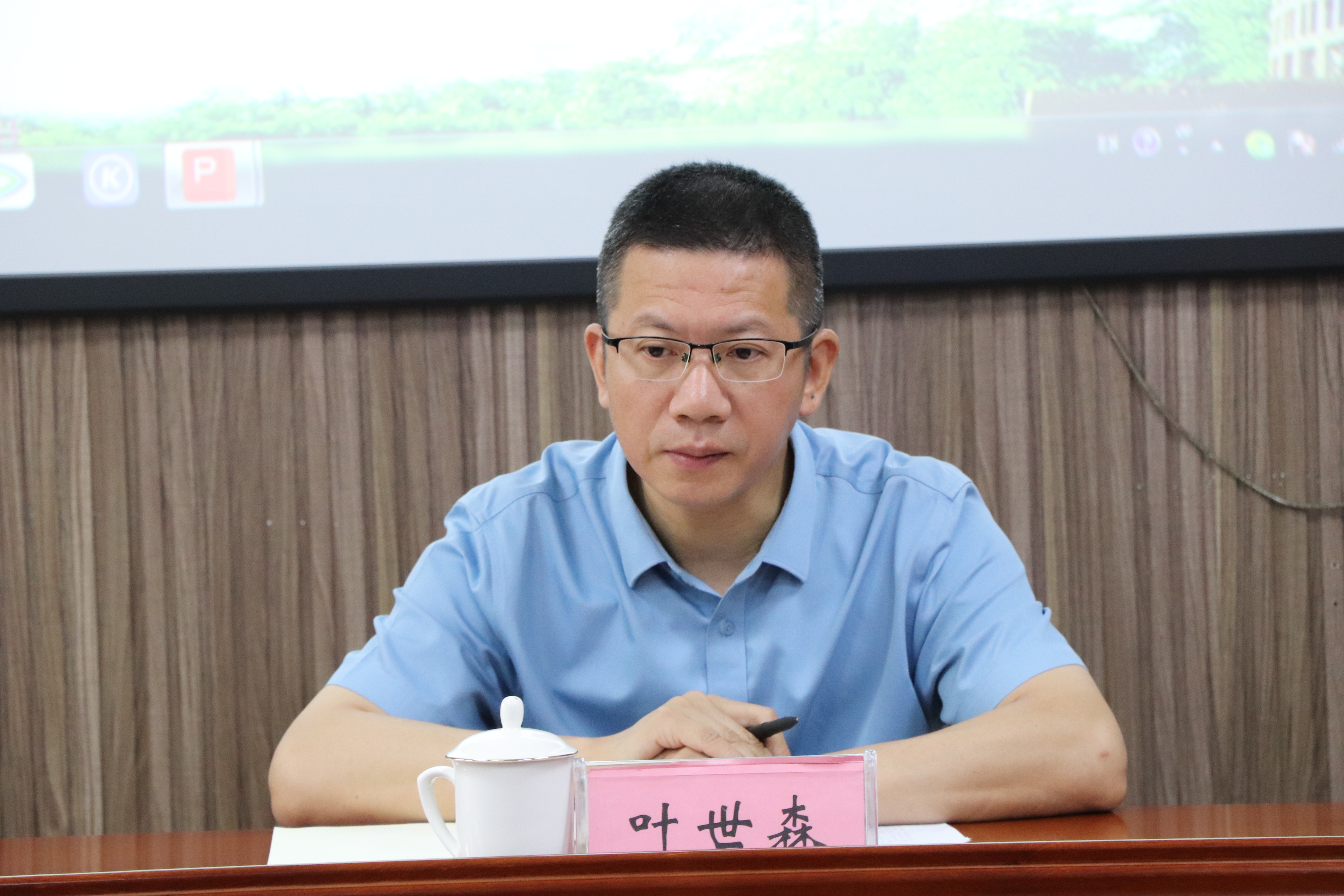 7624f6c2a034a0c5c90703a9faec53d.jpg 7624f6c2a034a0c5c90703a9faec53d.jpg