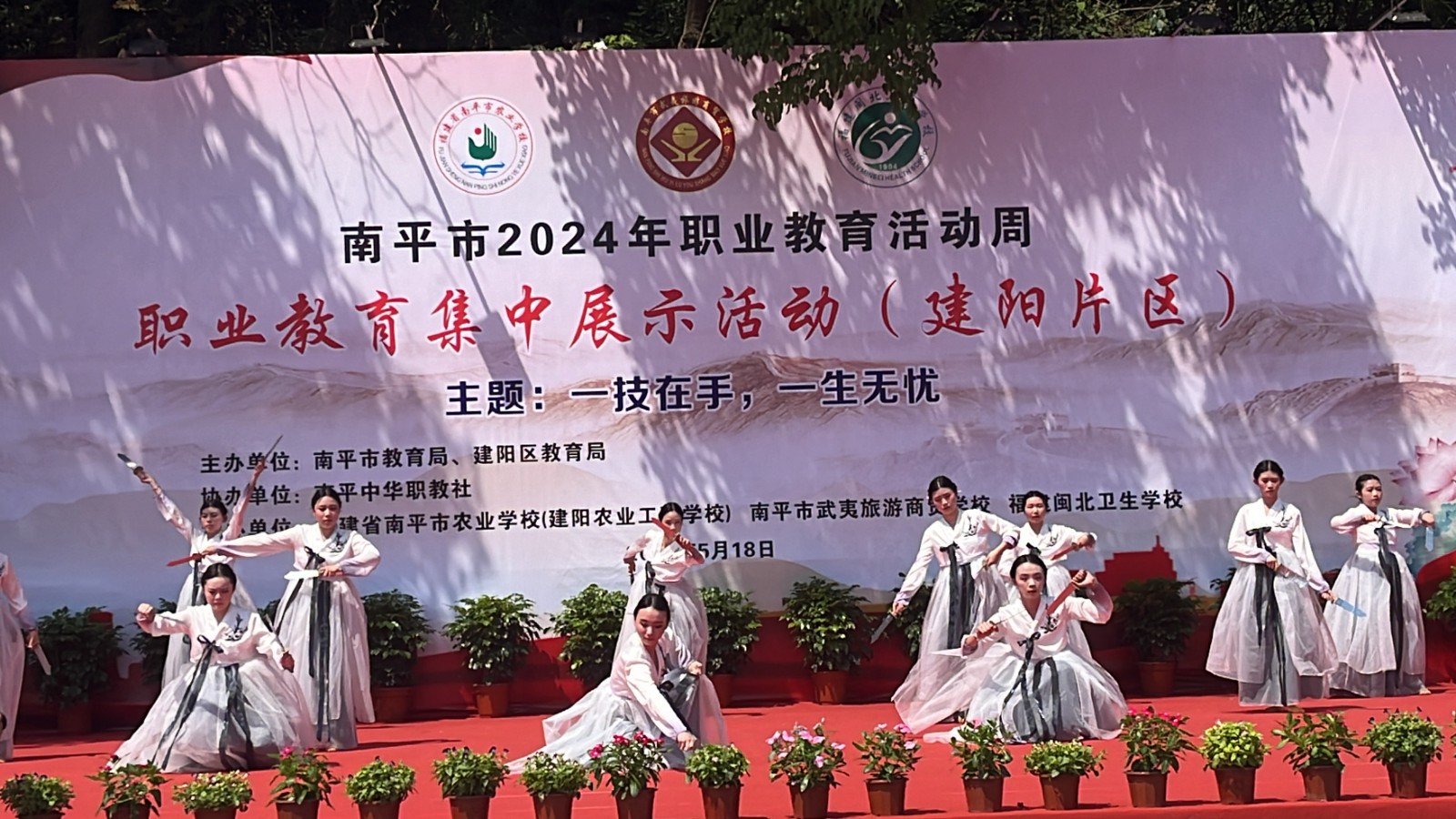 27aec121-acfd-4d4d-ac72-93c1b029a196 (1).jpg 27aec121-acfd-4d4d-ac72-93c1b029a196 (1).jpg