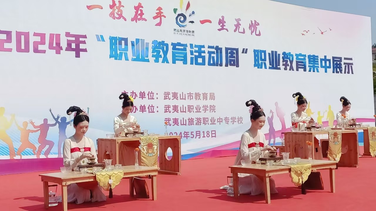 a0ba8508-626f-44d5-9a4e-e8e7f6ee1ef5.jpg a0ba8508-626f-44d5-9a4e-e8e7f6ee1ef5.jpg