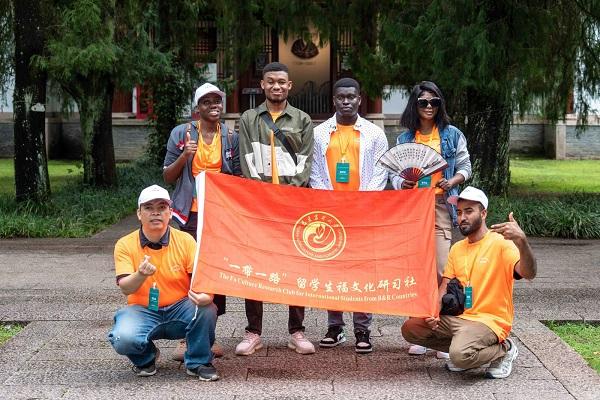 681204bc6b8e07c422ce2944_m.jpg 681204bc6b8e07c422ce2944_m.jpg