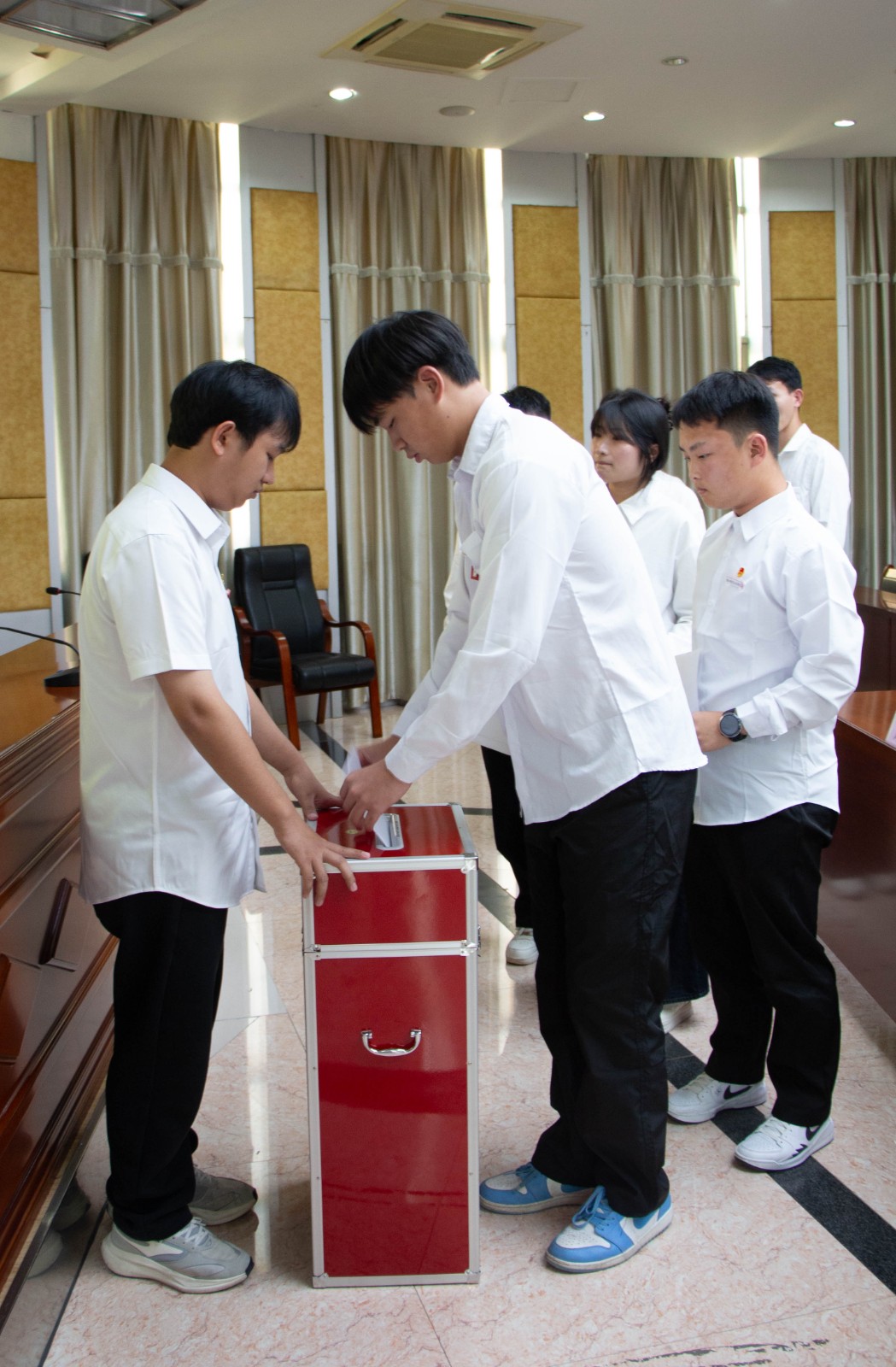 IMG_9050.jpg IMG_9050.jpg