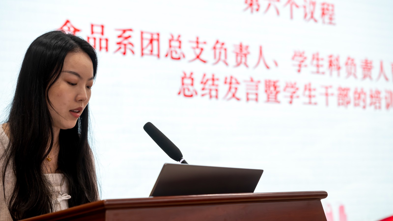 DSC_2488-已增强-降噪.jpg DSC_2488-已增强-降噪.jpg