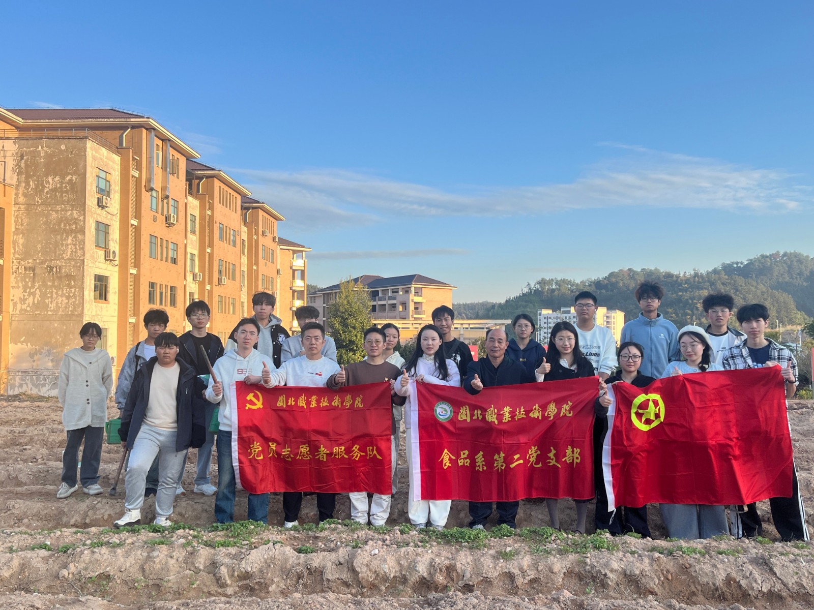 93d14e1d5cc4abac6094a25cb9675fa.jpg 93d14e1d5cc4abac6094a25cb9675fa.jpg